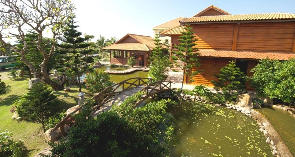 Peaceful Resort Phan Thiết Buitenkant foto