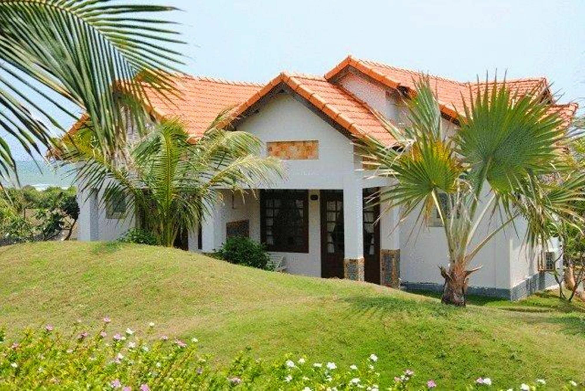 Peaceful Resort Phan Thiết Buitenkant foto